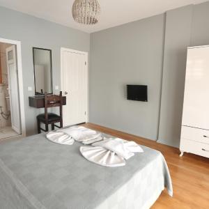 Double Room with Pool View