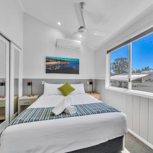 Deluxe Sky Deck Villa 2BR - No pets allowed