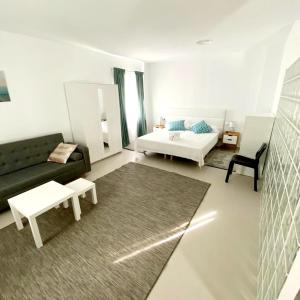 Deluxe Double Studio