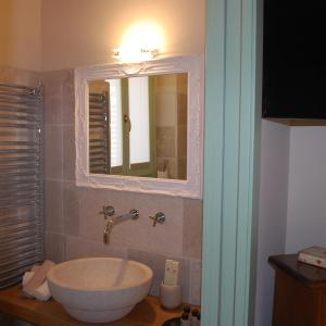 Suite with Spa Bath