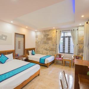 Triple Room with Terrace