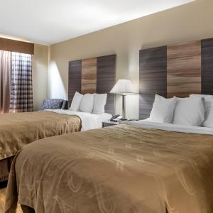 Double Room with Two Double Beds - Accessible/Non-Smoking
