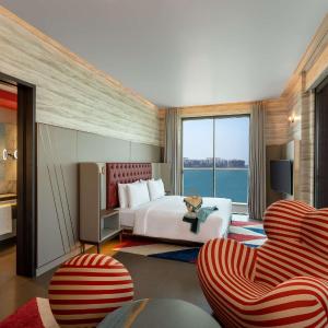 Deluxe King Room with 20% off Food & Soft Beverage