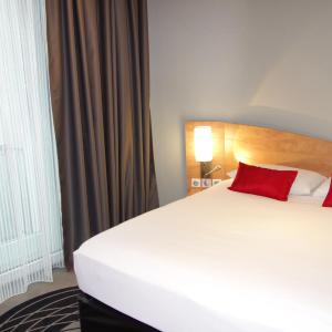 Family Suite with One Double Bed and Twin Beds