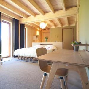 Deluxe Double Room with Bath
