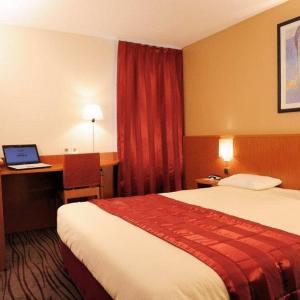 Double Room with 1 Double Bed