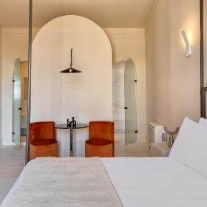 Superior Double or Twin Room with Terrace