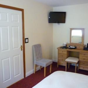 Double or Twin Room with Sea View