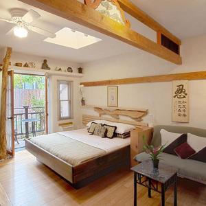 King Room with Garden View