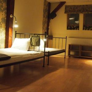 Triple Room with Shared Bathroom