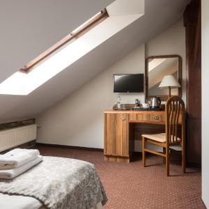 Small Single Room