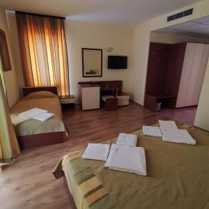 Triple Room with Balcony