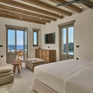 Panoramic Suite Private Pool