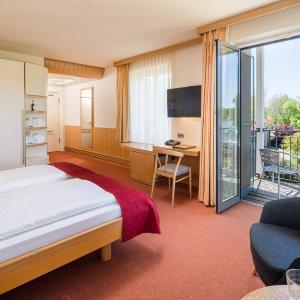 Premium Double Room With Lake View