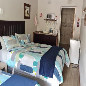 Large Double or Twin Room