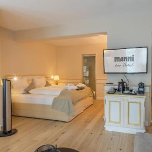 Manni  Suite