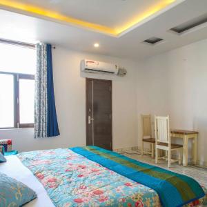 Super Deluxe Double Room