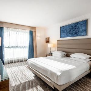 Deluxe Double or Twin Room with Sea View