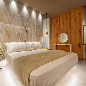 Deluxe Suite with Sea View