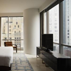 One-Bedroom Suite with City View