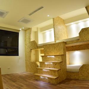 Quadruple Room with Private Bathroom