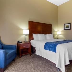 King Room - Accessible/Non-Smoking