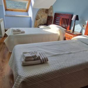 Standard Twin Room with Mountain View