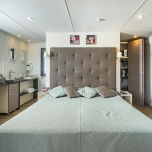 Standard One-Bedroom Cottage