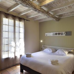 Three-Bedroom Villa with Terrace (6 Adults)