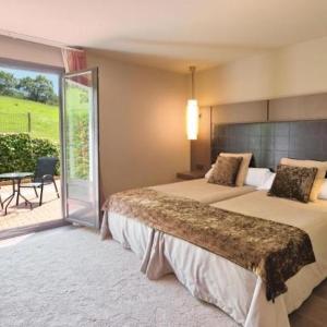 Twin Room adapted for people with reduced mobility