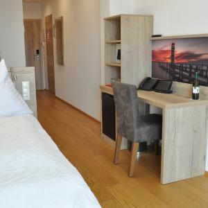 Single Room with Balcony