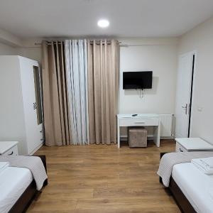 Twin Room with Balcony