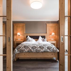 Suite (2 Adults)