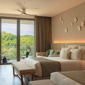 Junior Suite Tropical View 2 double Queen