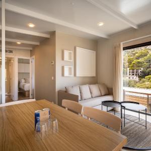 One-Bedroom Bungalow