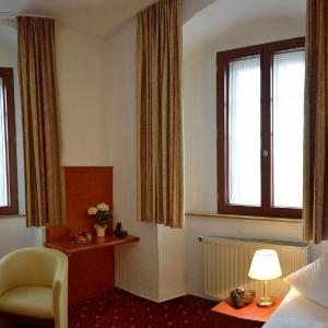 Classic Single Room