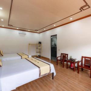 Triple Room with Mountain View