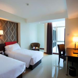 Superior Twin Room with Shower - Non-Smoking