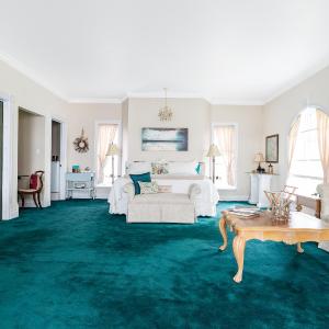 King Room with Balcony