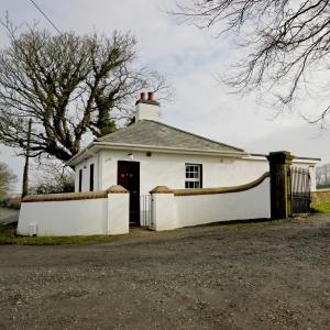Gatehouse Junior Suite