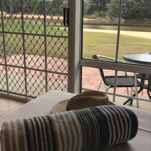 King Room with Lake View - Not Pet Friendly 