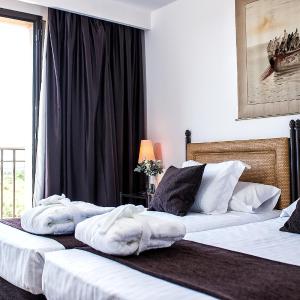 Double or Twin Room with Garden View