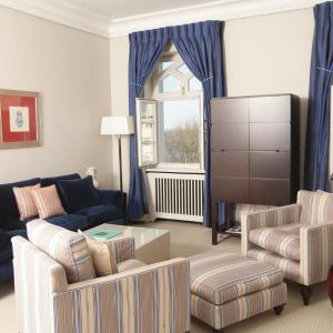 Deluxe Suite Sea Side