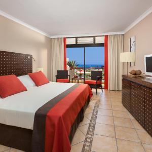 Deluxe Twin Room with Sea View