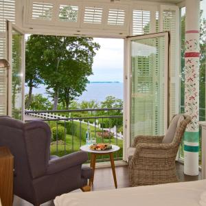 Standard Double Room with Sea View - Annex