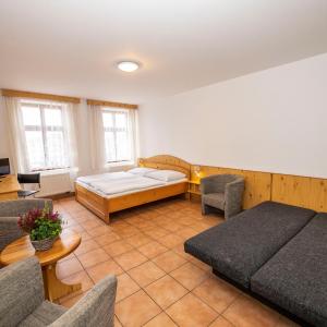 Quadruple Room with Bathroom