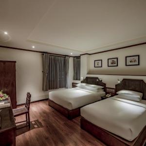 Family Room - Free Afternoon Tea