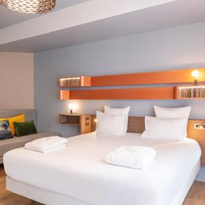 Junior Suite with One King Bed and Sofa Bed
