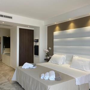 Queen Room with Spa Bath
