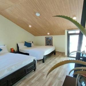 Superior Queen Room with Two Queen Beds